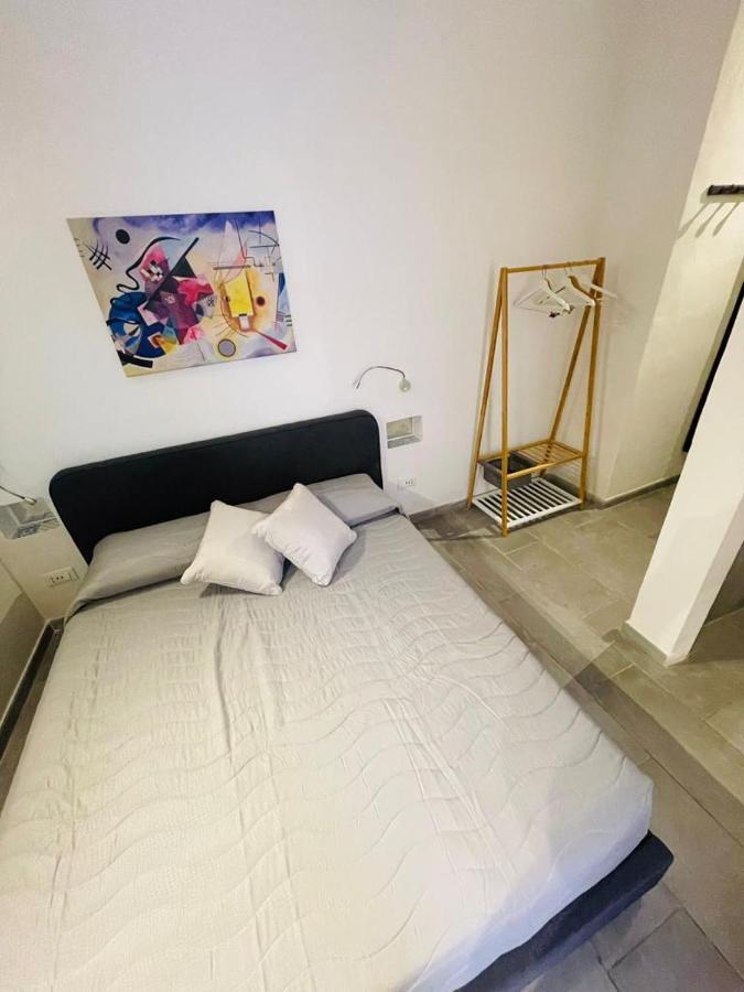 La Viuzza Hotel Noto Bagian luar foto