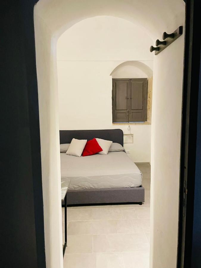 La Viuzza Hotel Noto Bagian luar foto