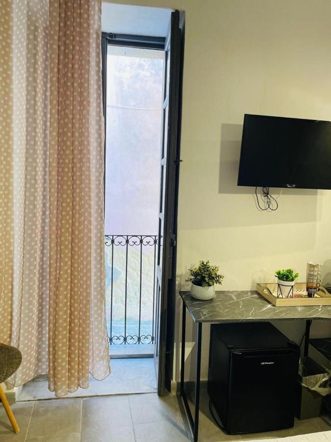 La Viuzza Hotel Noto Bagian luar foto