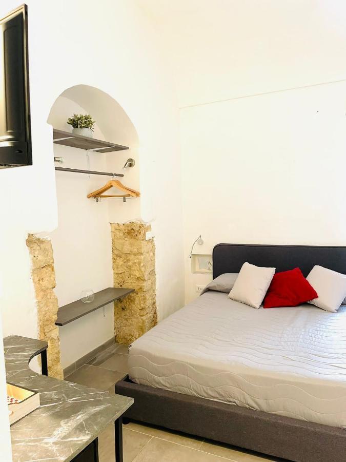 La Viuzza Hotel Noto Bagian luar foto