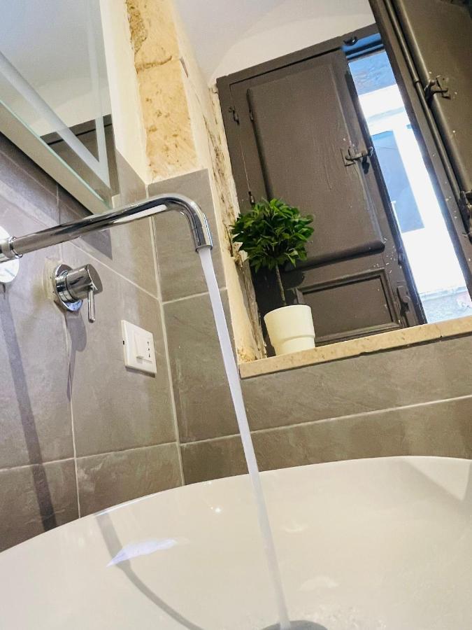 La Viuzza Hotel Noto Bagian luar foto